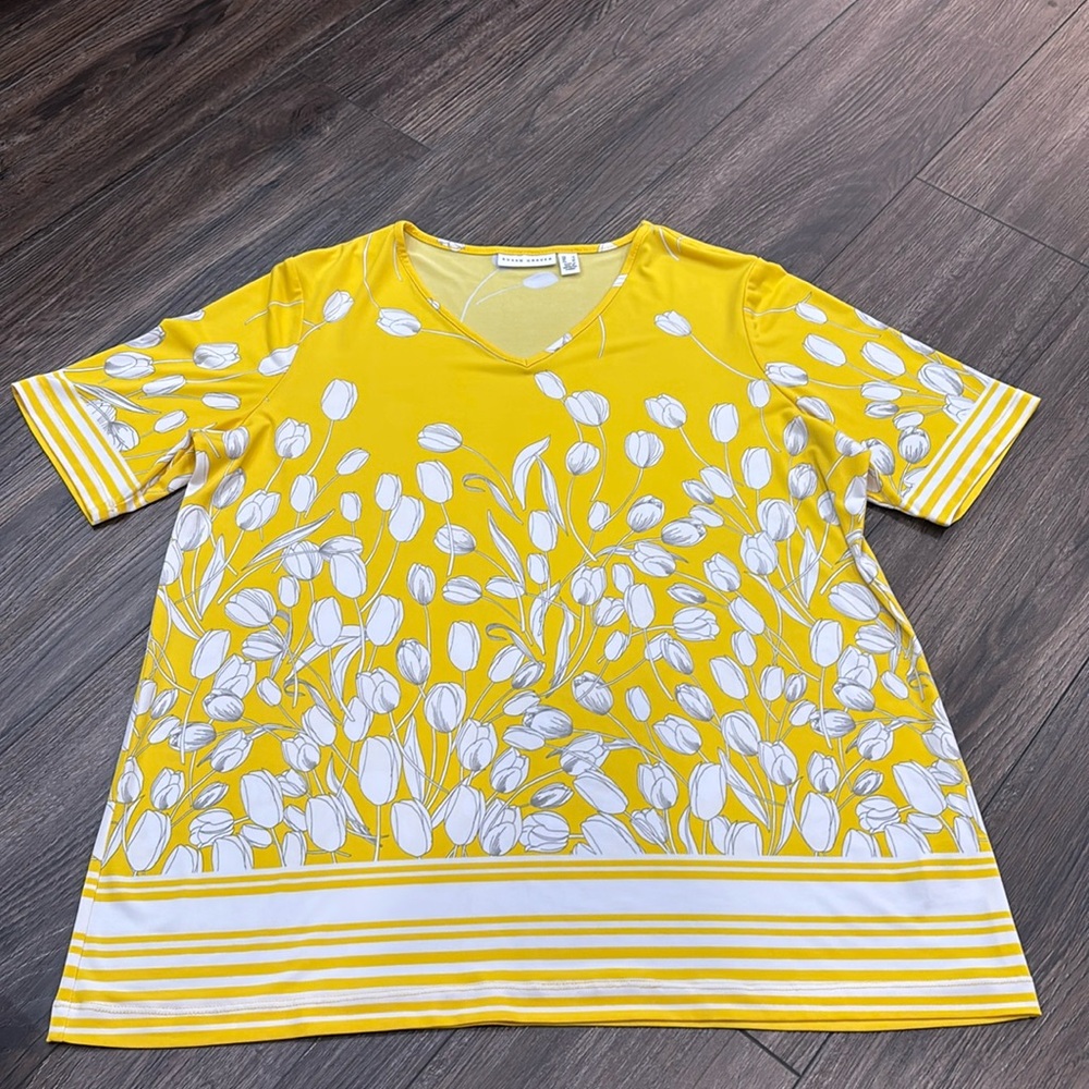 Susan Graver V-neck T-shirt